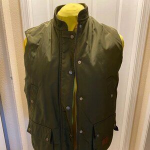 Men’s Olive Green Lightweight Vest – Zip Front Outdoor Utility Style w/ Pockets